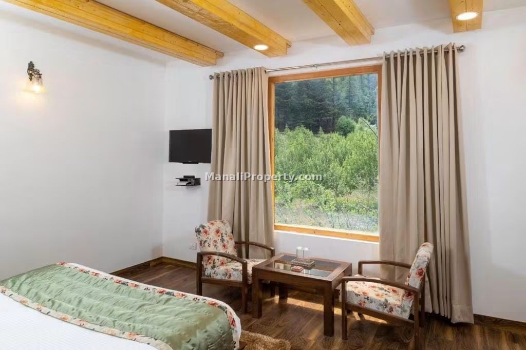 12 Rooms Cottage Sale, manali cottage sale, best cottage sale