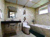 Manali Property, 8 rooms hotel lease near mall road manali