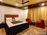 Manali Property, 8 rooms hotel lease near mall road manali