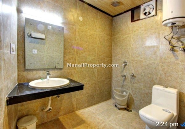 Manali Property, 8 rooms hotel lease near mall road manali